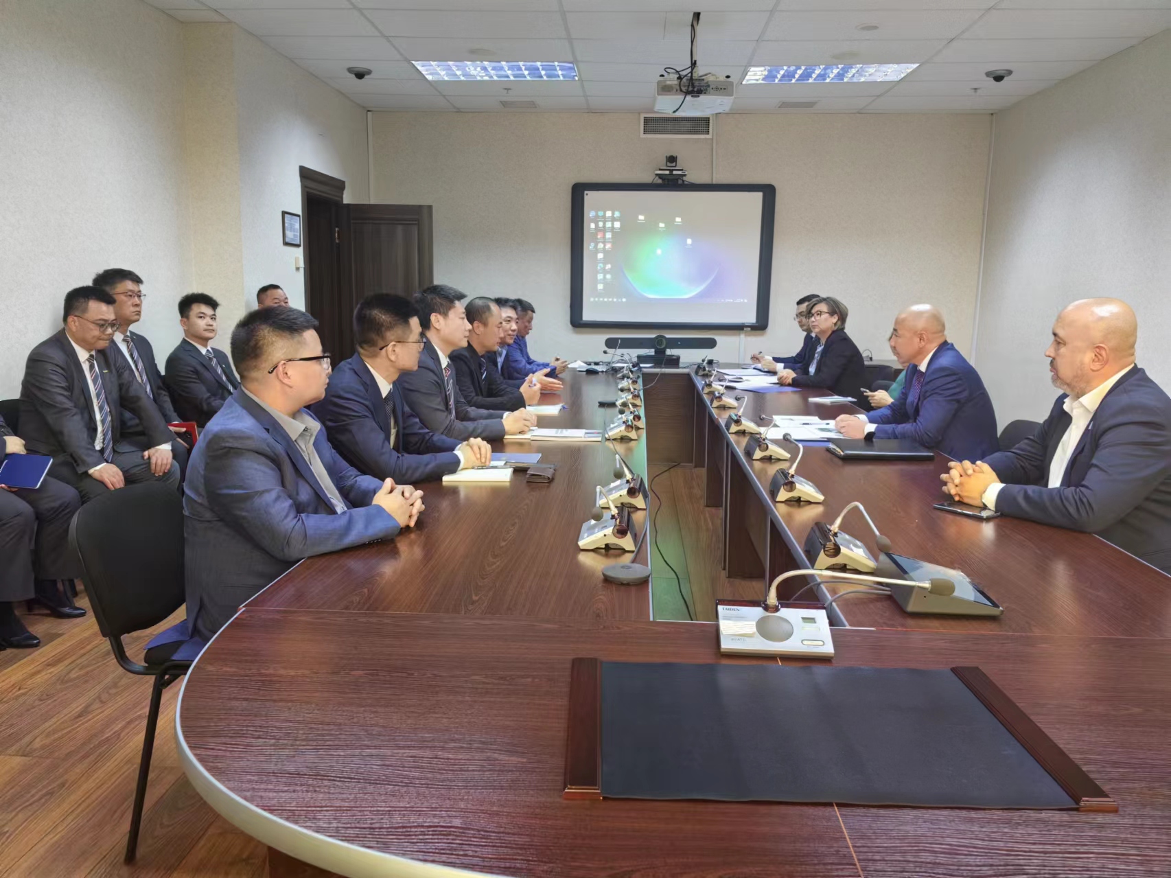 FSW's Kazakhstan inspection achieved remarkable results, helping to stabilize the elevator renovation plan and cable market